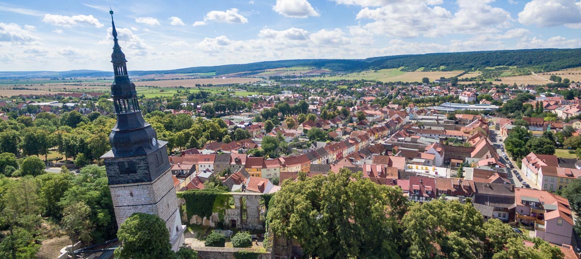 Bad Frankenhausen Stadtansicht Luftbild mit Schiefem Turm