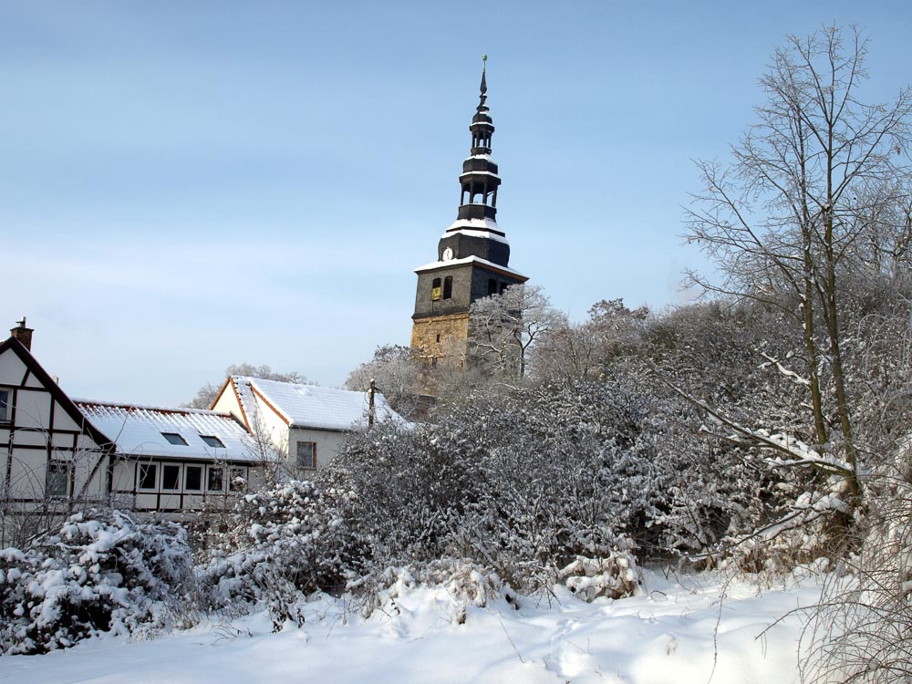 Bad Frankenhausen Oberkirche Der Schiefe Turm im Winter