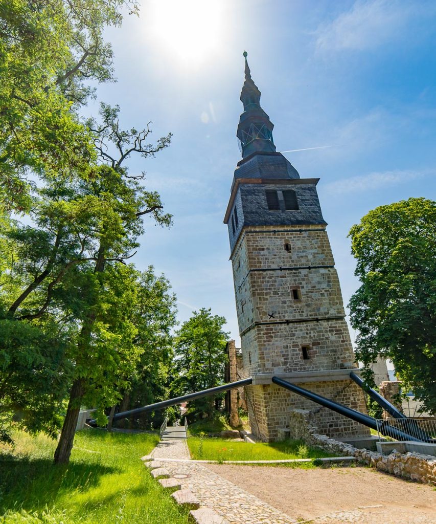 Bad Frankenhausen Oberkirche mit schiefem Turm